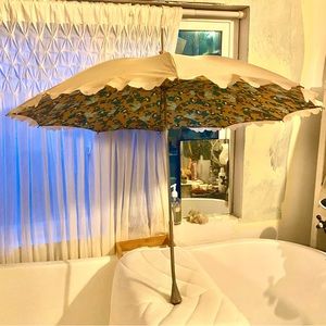 Vtg 70’s Parasol Celestial and Floral Designs